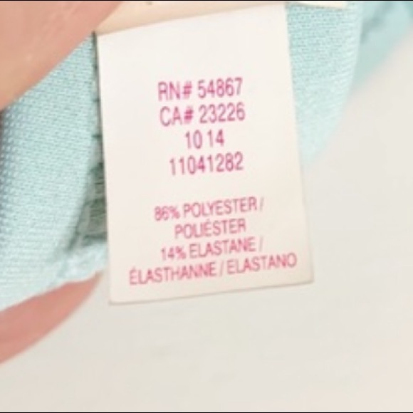 Victoria's Secret The Flirt Bandeau Bikini Swim Top
Light Push Up Size 32C - Picture 7 of 9